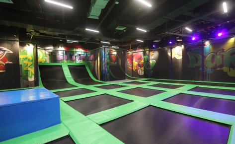 Trampoline Universe
